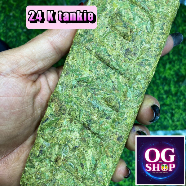 High grade indoor brick weed : 24 k tankie (From BSB genetics) (60% Indica) (Indoor Brick) 100g = 900 ฿ Free Shipping anywhere in Thailand. 2 days for shipping to all Areas.